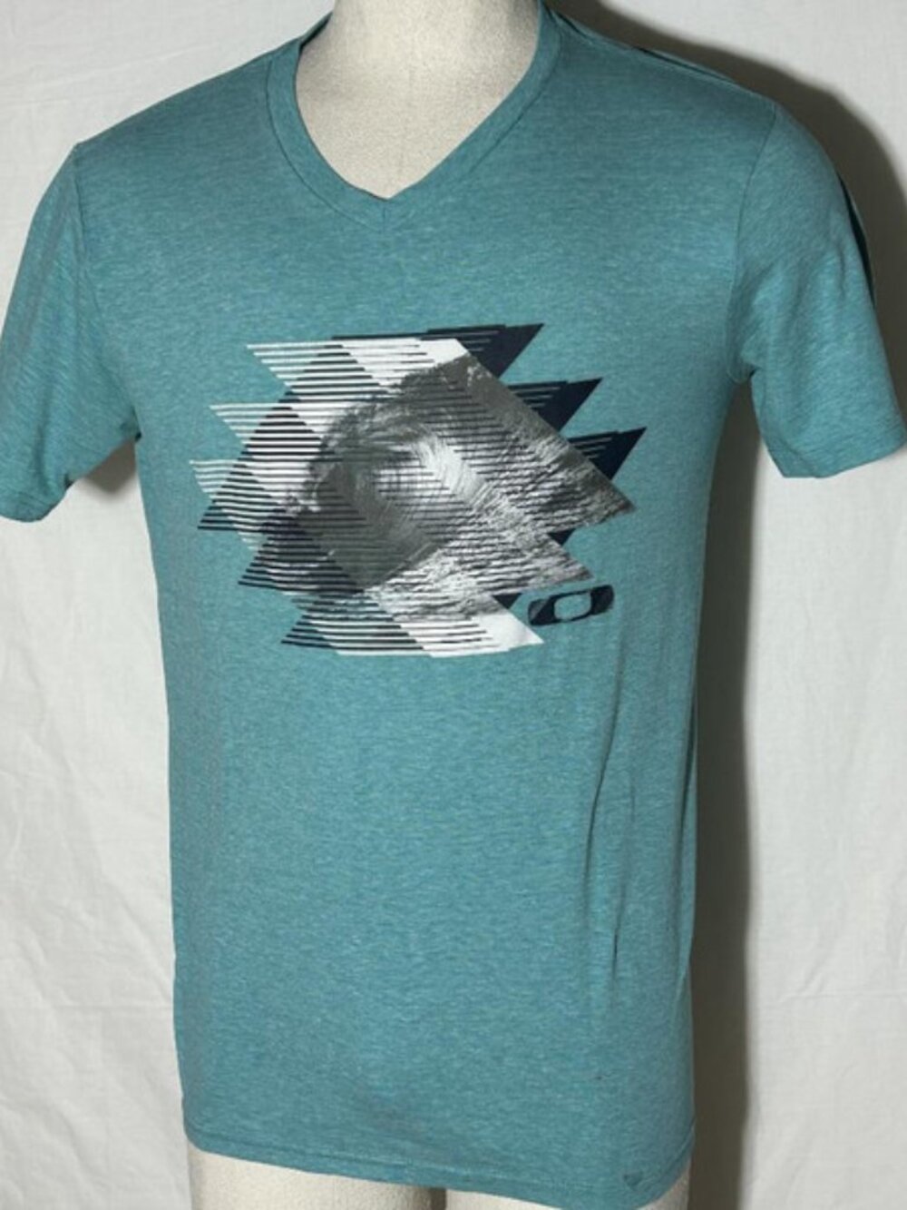 Oakley Marled Teal T-Shirt Tee Men's Sz Medium V-Neck